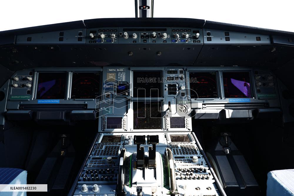 Jetblue Airbus A321 Neo Transatlantic Flight Inauguration - Paris