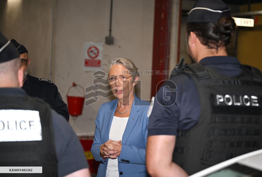 Borne And Darmanin Visit A Police Station - Evry-Courcouronnes