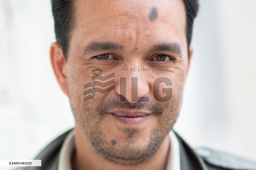 Rochefort - Malik Djoudi Portrait