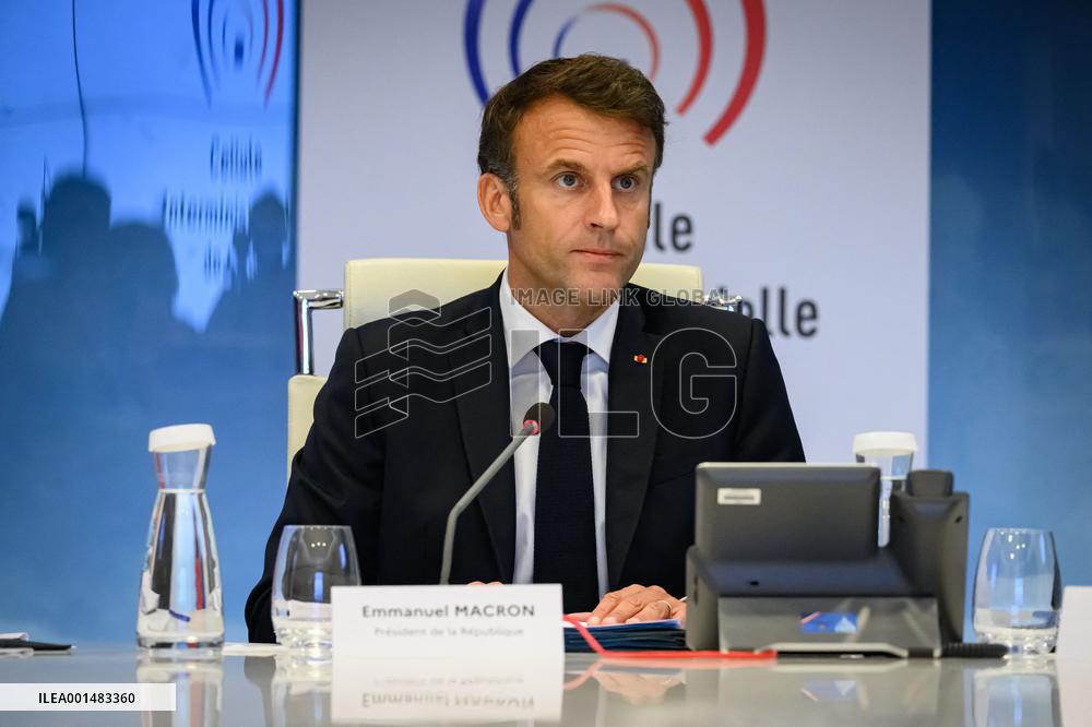 Intermninisterial crisis unit meeting at Interior Ministry - Paris