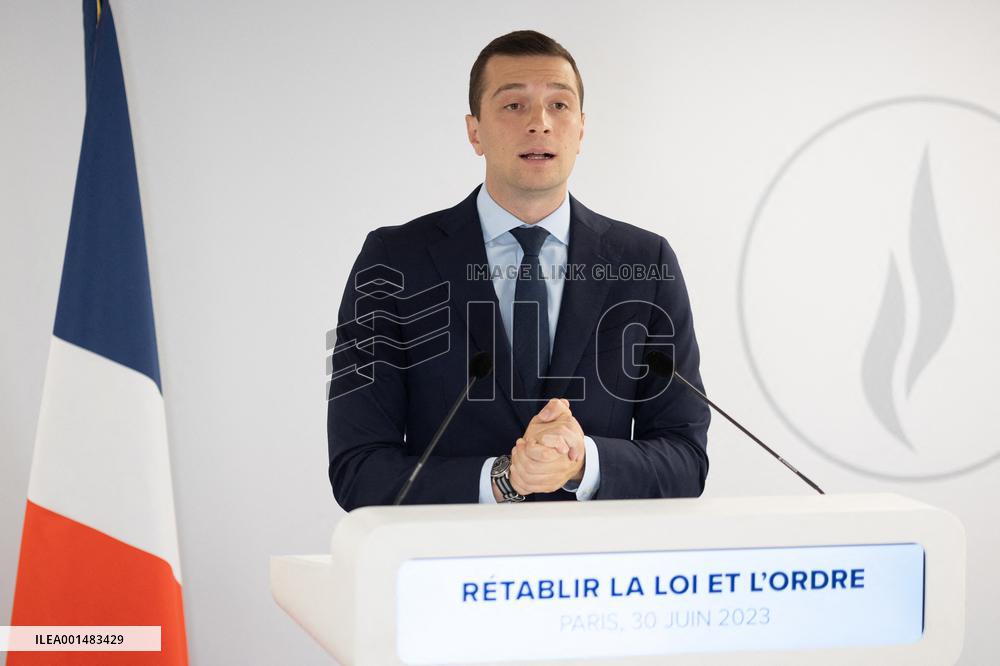 Jordan Bardella gives a press conference - Paris