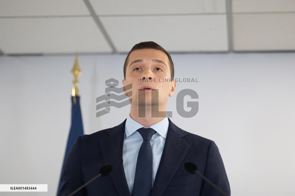 Jordan Bardella gives a press conference - Paris