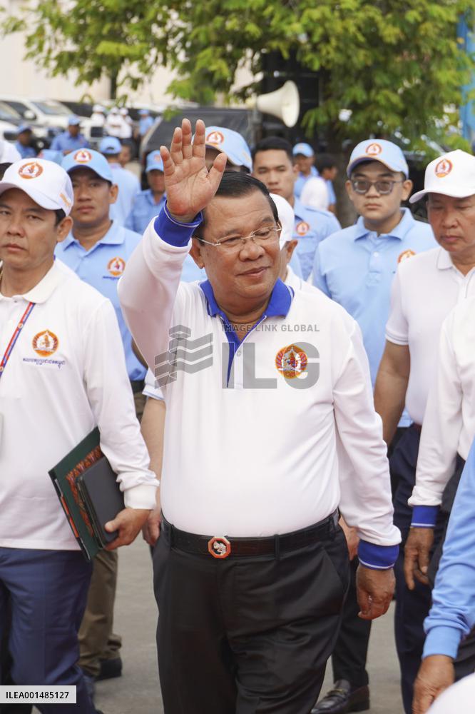 Campaigning for general election in Cambodia