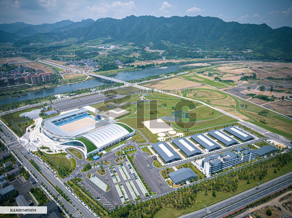 Xinhua Headlines: 102-year-old CPC attracts more talent, leading China to achieve more miracles