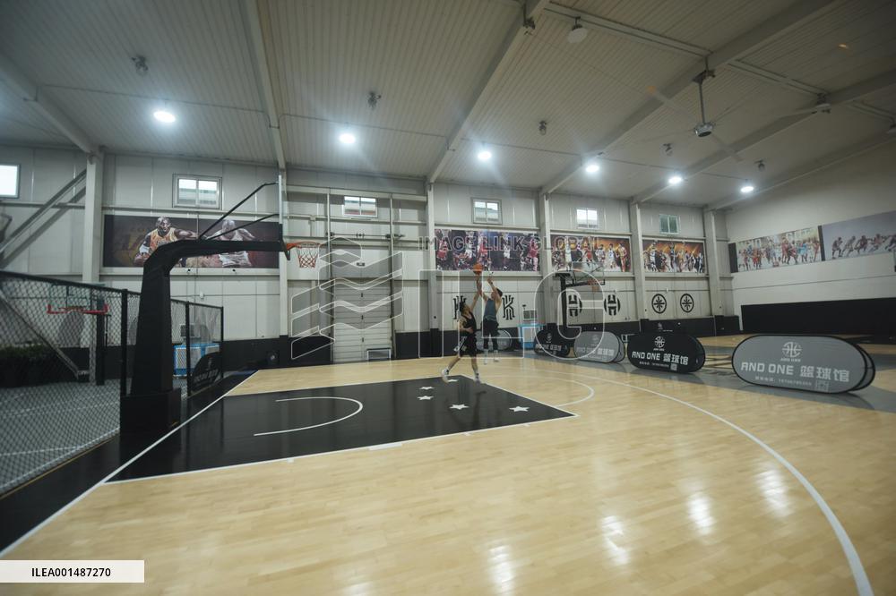 Renovation of Grain Reserve into An Art Park In Hanzhou