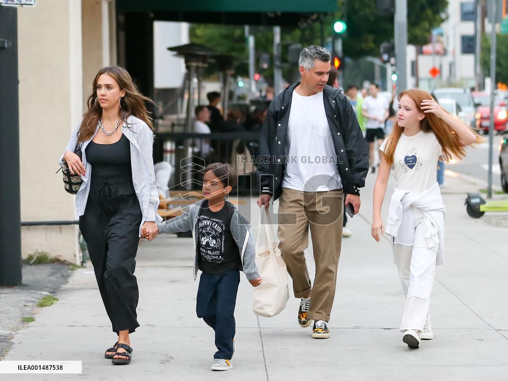 Jessica Alba And Family Out In LA