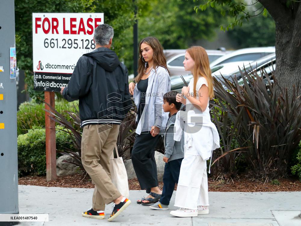Jessica Alba And Family Out In LA