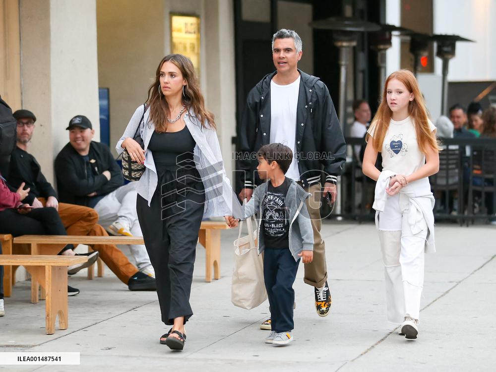 Jessica Alba And Family Out In LA