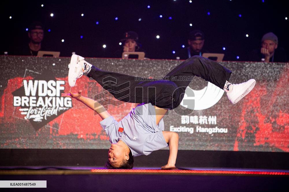 (SP)CHINA-HANGZHOU-BREAKING-ASIAN CHAMPIONSHIPS (CN)