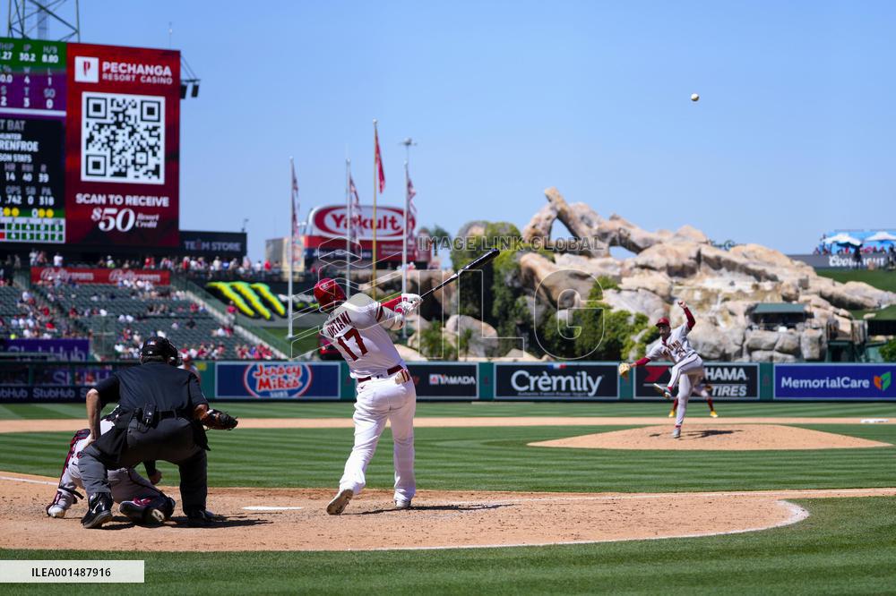 Baseball: Diamondbacks vs. Angels