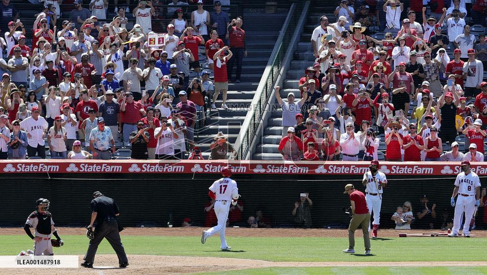 Baseball: Diamondbacks vs. Angels
