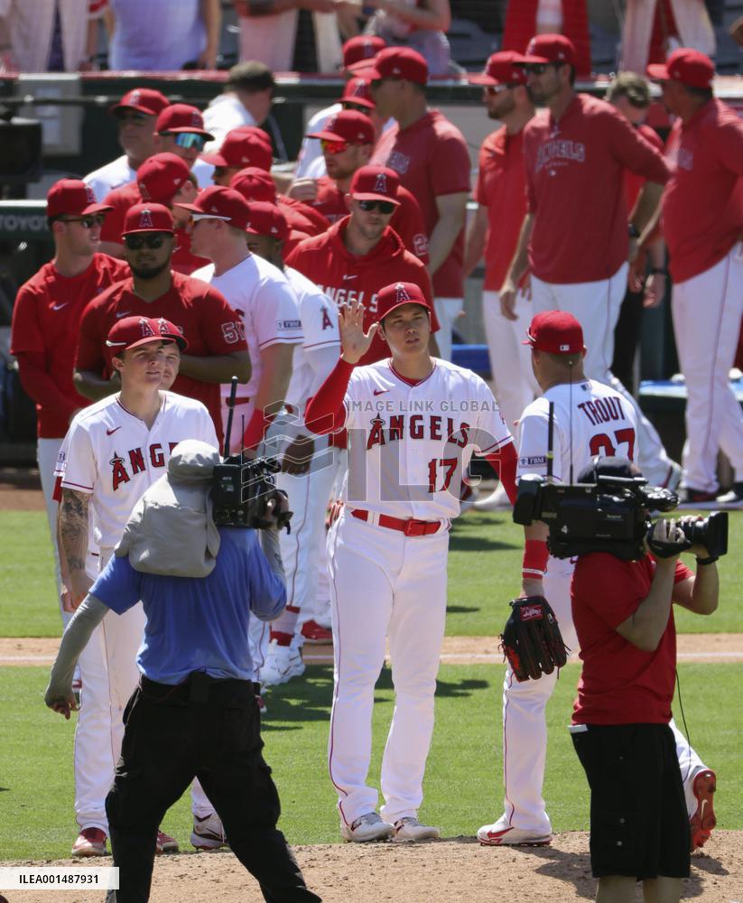 Baseball: Diamondbacks vs. Angels