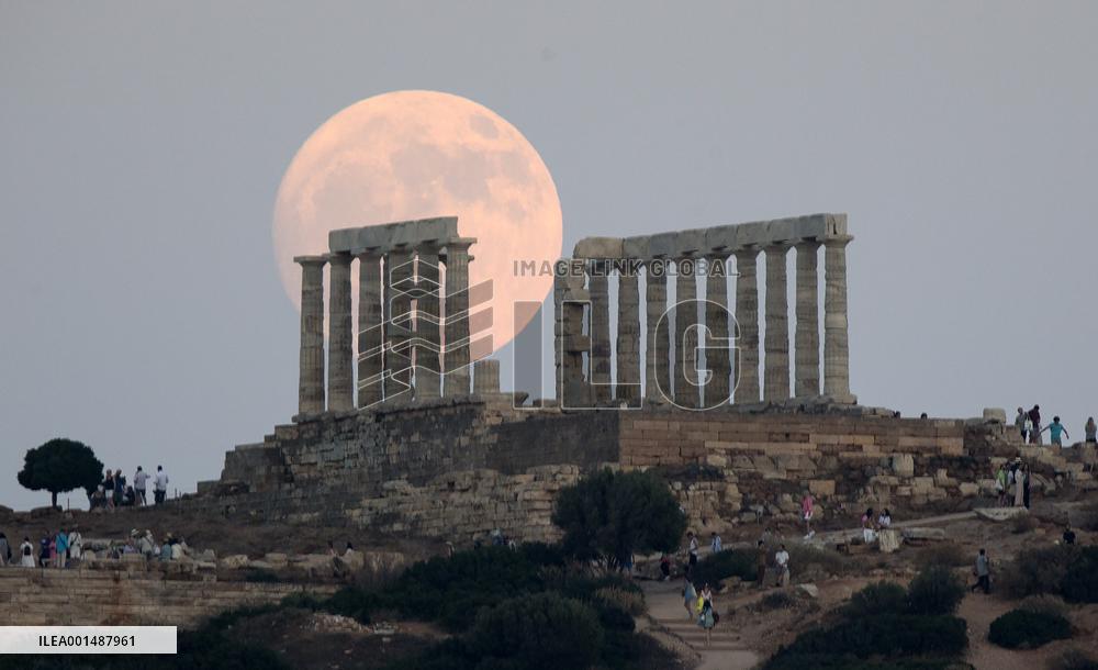GREECE-CAPE SOUNION-TEMPLE OF POSEIDON-FULL MOON
