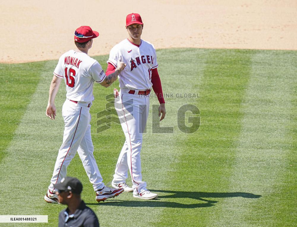 Baseball: Diamondbacks vs. Angels