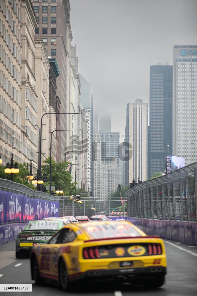 (SP)U.S.-CHICAGO-NASCAR-RACE