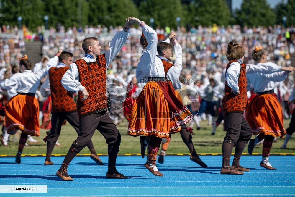 Youth Dance Festival 'Bridges'