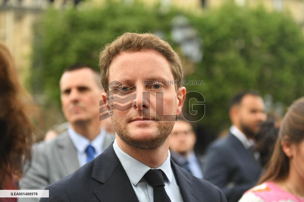 Gathering In Front Of The Town Hall Of Paris