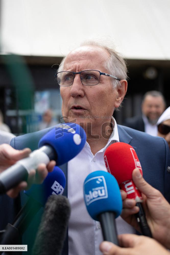 Mayor of Nanterre during a gathering at the City Hall - Nanterre