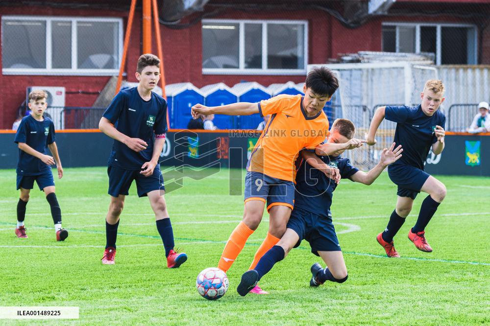 (SP)RUSSIA-VLADIVOSTOK-SPORTS GAMES-FIVE-A-SIDE FOOTBALL