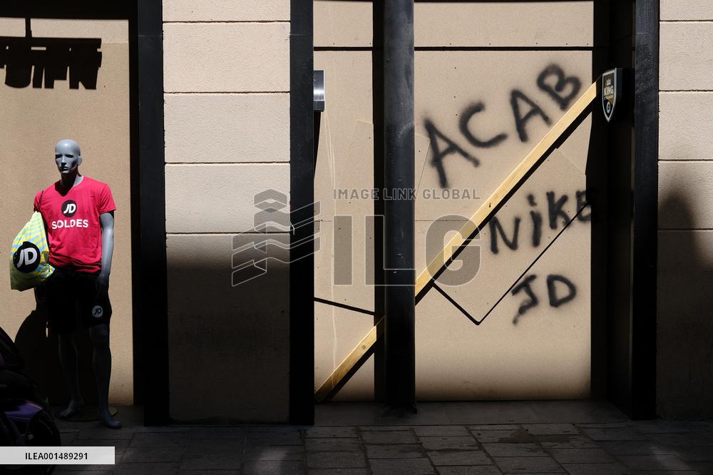 Riots Aftermath - Marseille