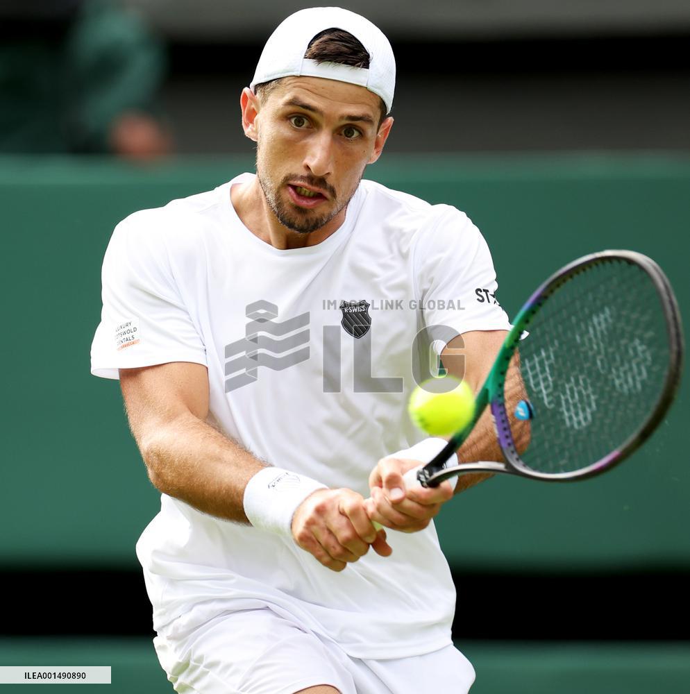 (SP)BRITAIN-LONDON-TENNIS-WIMBLEDON-DAY 1