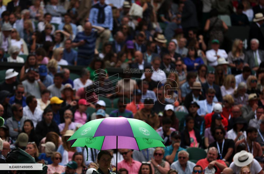 (SP)BRITAIN-LONDON-TENNIS-WIMBLEDON-DAY 1