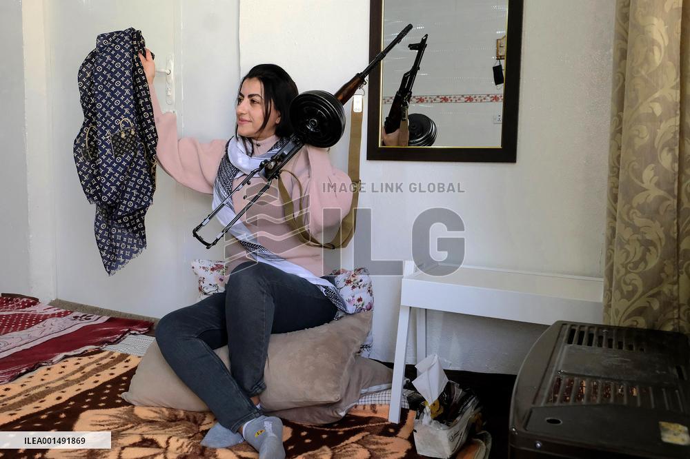 Iranian Women Guerrilla - Iraq