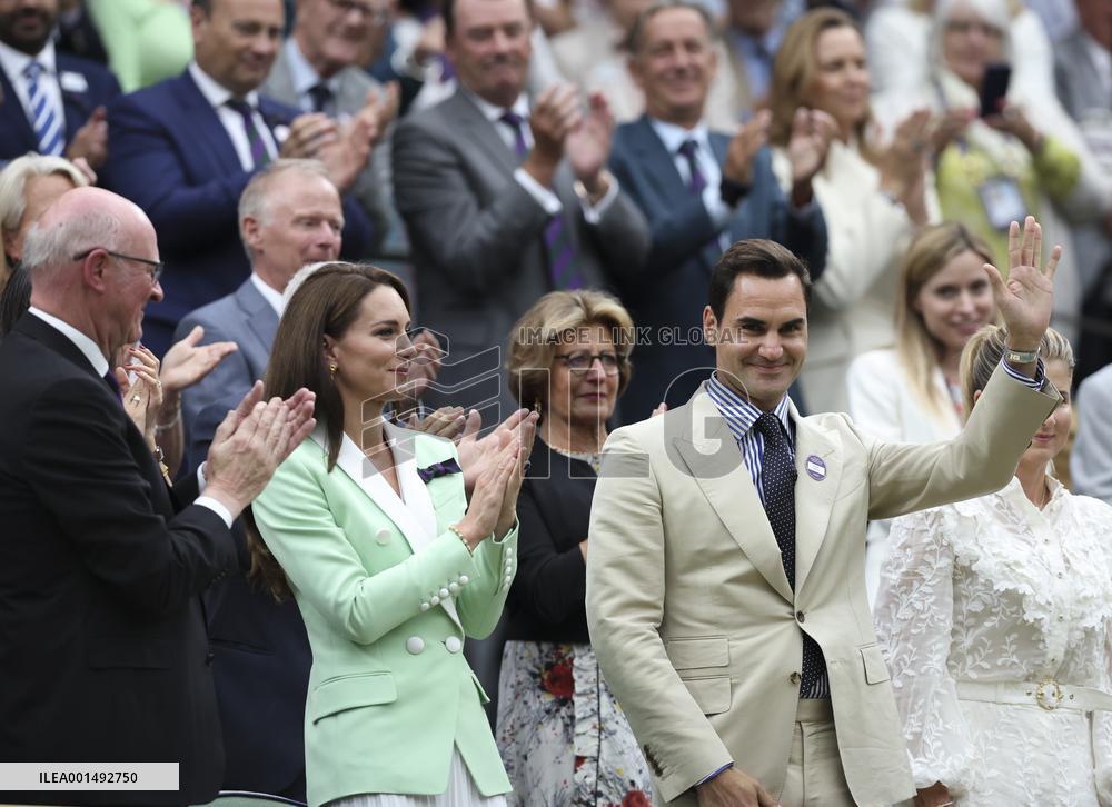 (SP)BRITAIN-LONDON-TENNIS-WIMBLEDON-ROGER FEDERER
