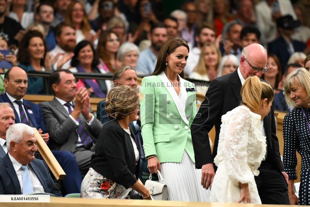 Wimbledon - Princess of Wales And Roger Federer In The Royal Box