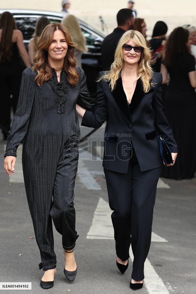 PFW - Giorgio Armani Prive Haute Couture Spring Summer 2023 - Arrivals NB