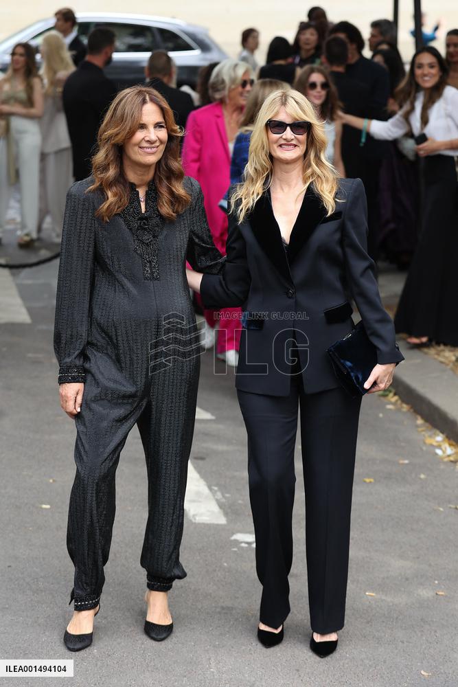 PFW - Giorgio Armani Prive Haute Couture Spring Summer 2023 - Arrivals NB