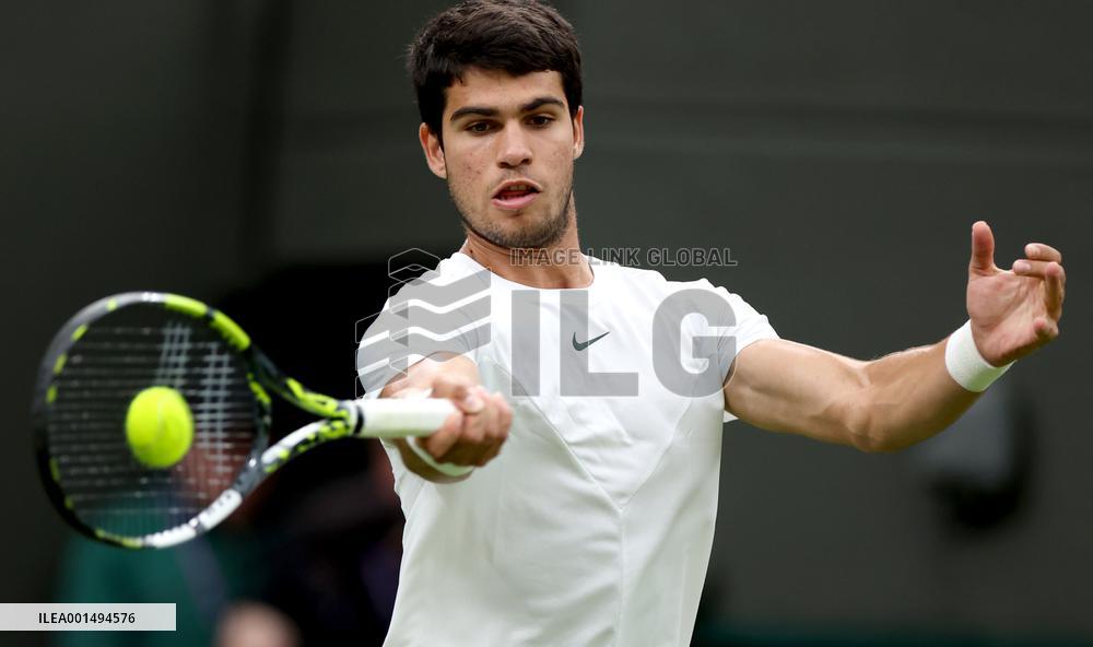 (SP)BRITAIN-LONDON-TENNIS-WIMBLEDON-DAY 2