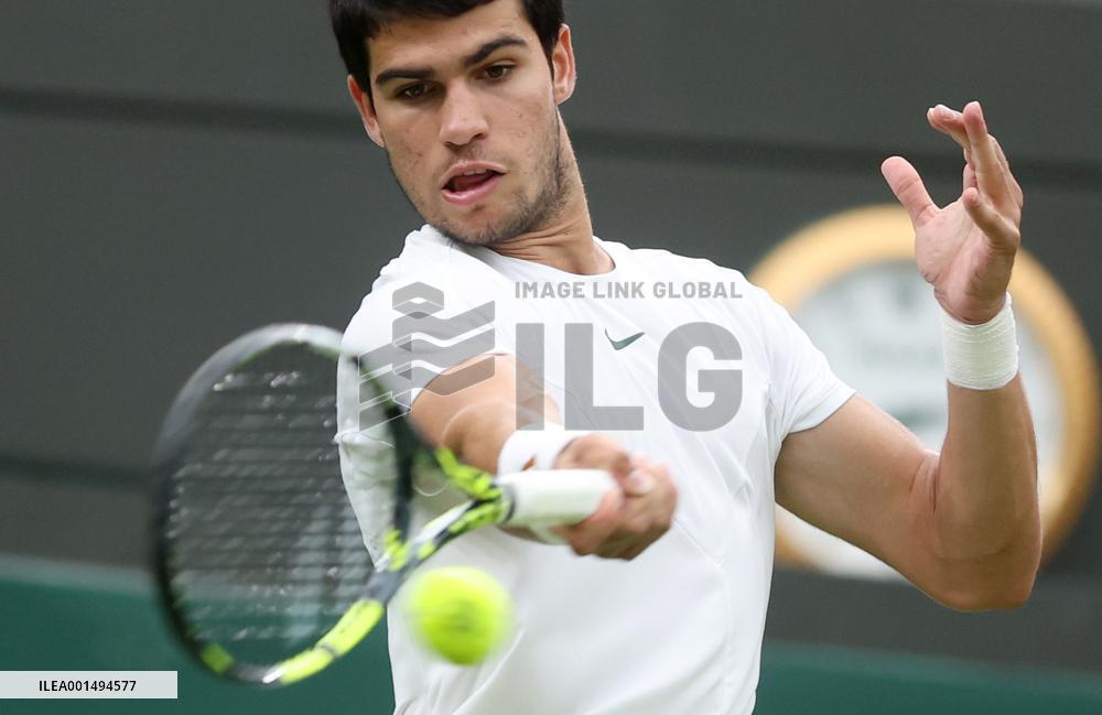 (SP)BRITAIN-LONDON-TENNIS-WIMBLEDON-DAY 2