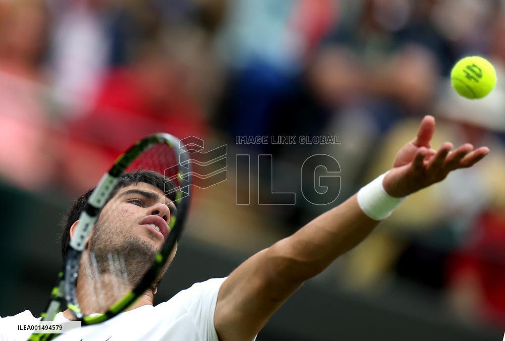 (SP)BRITAIN-LONDON-TENNIS-WIMBLEDON-DAY 2