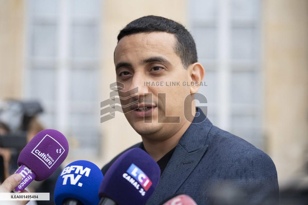 Macron Receives Mayors - Paris