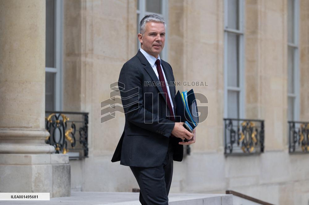 Weekly cabinet meeting - Paris