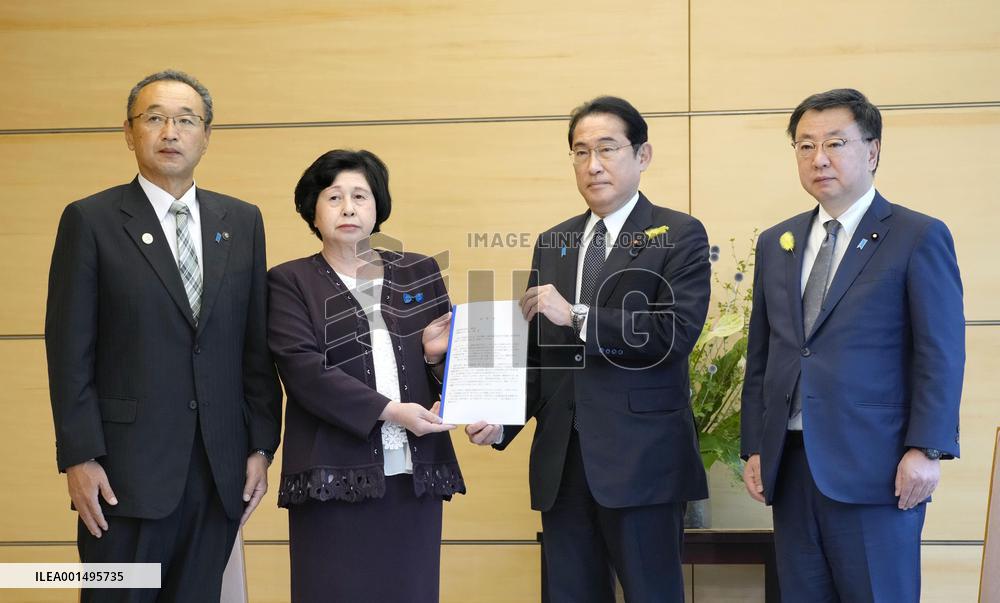 Ex-Japan abductee to N. Korea meets PM Kishida