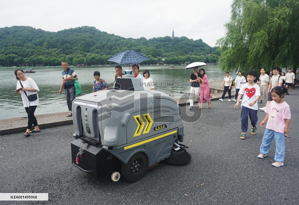 An Intelligent Sweeping Robot in Hangzhou