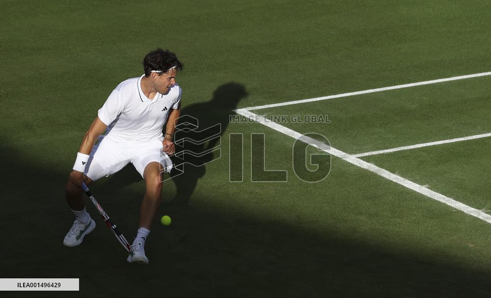 (SP) BRITAIN-LONDON-TENNIS-WIMBLEDON-DAY 3