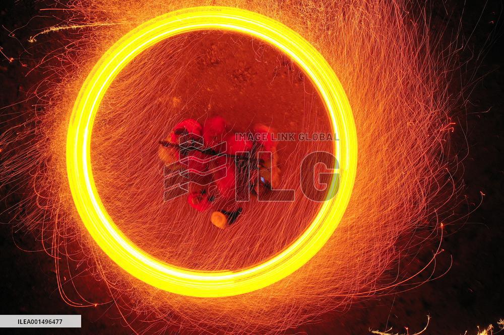 CHINA-HEBEI-LUANPING-IRON SPARKS (CN)