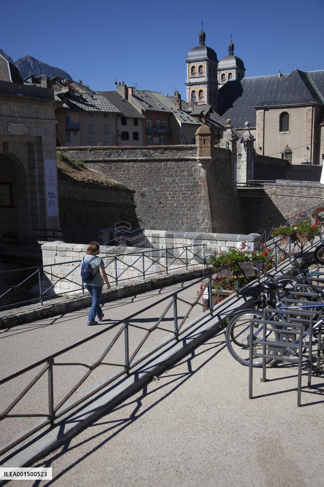 Briancon Illustration