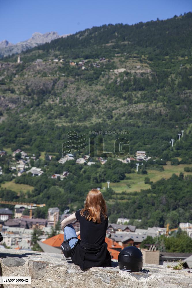 Briancon Illustration