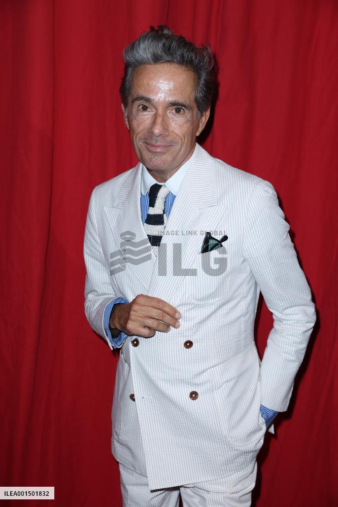 PFW - Diner De La Mode