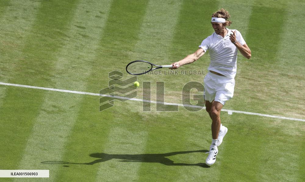 (SP)BRITAIN-LONDON-TENNIS-WIMBLEDON-DAY 4