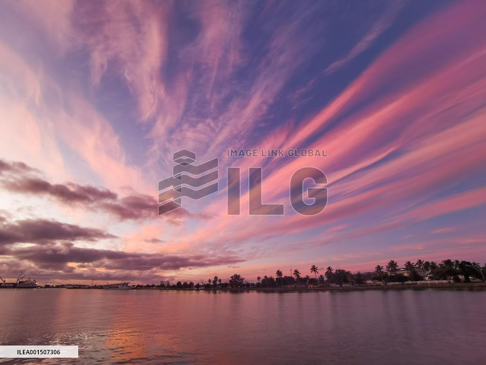 TONGA-NUKU'ALOFA-SCENERY