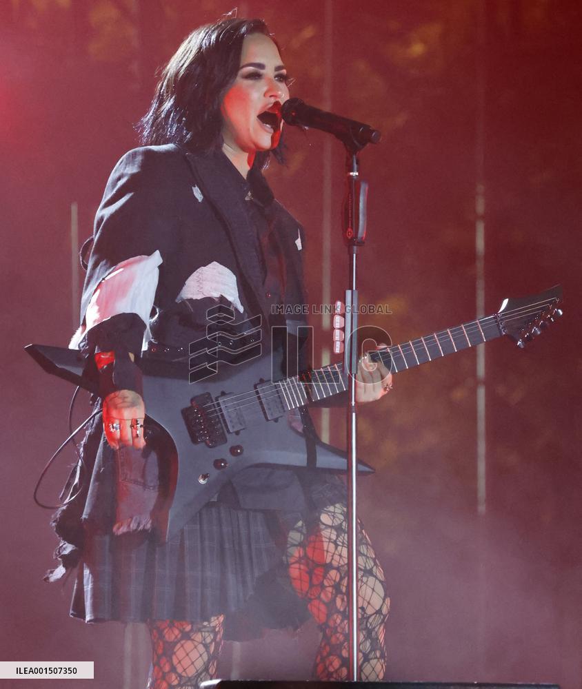 Demi Lovato At WAWA Welcome America Celebration - Philadelphia
