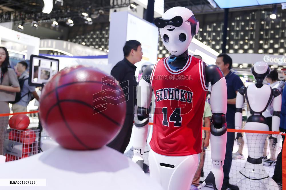 Human-like Intelligent Service Robo at The 2023 WAIC in Shanghai