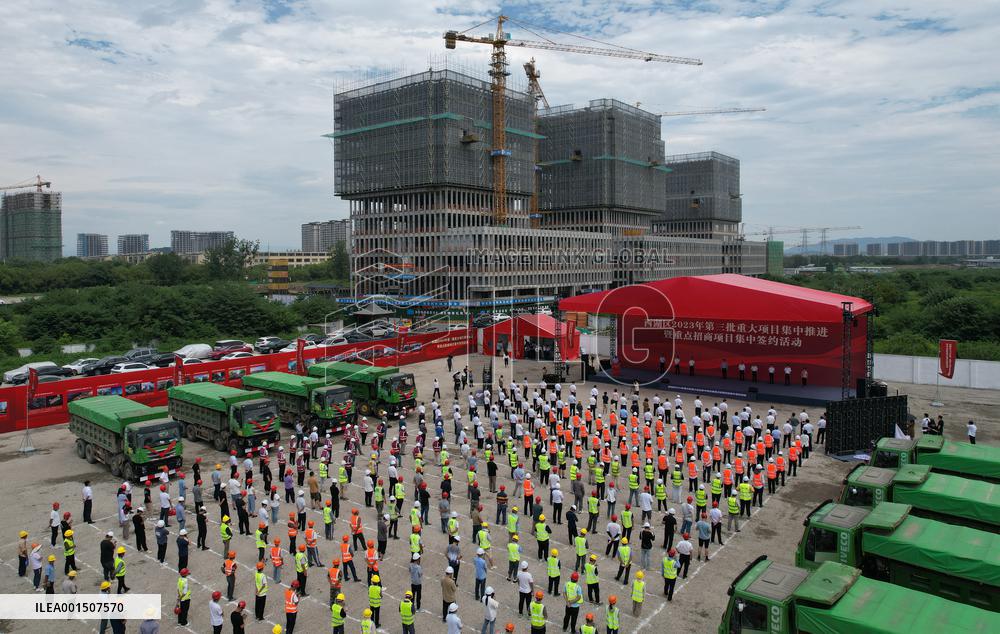 Major Projects Signing in Hangzhou