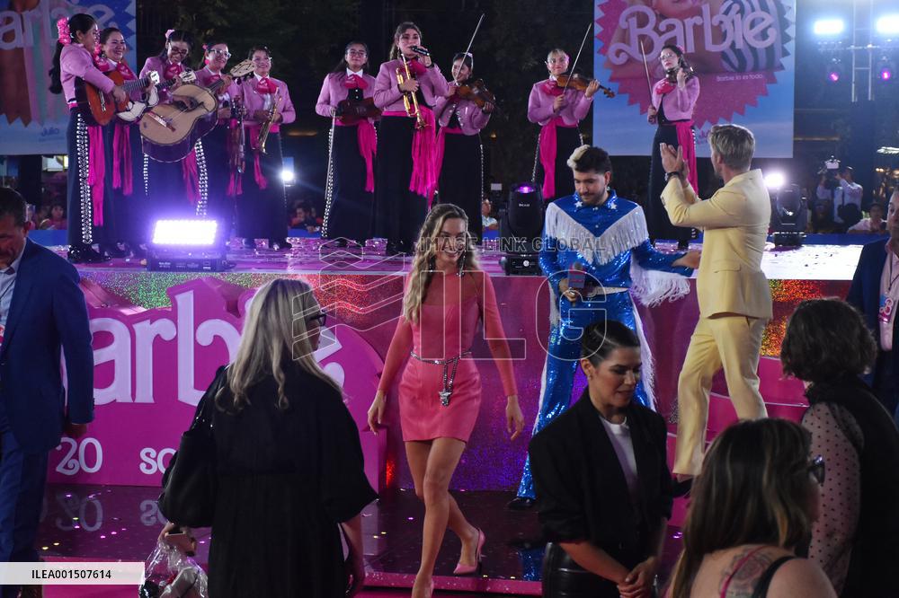 Barbie Pink Premiere - Mexico