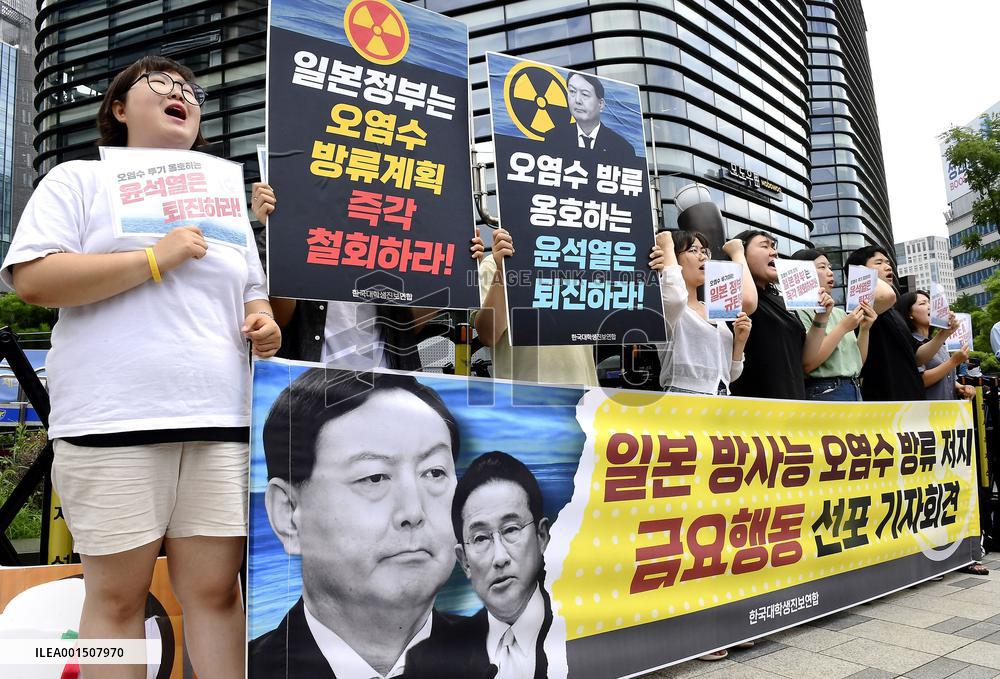 Protest against Fukushima treated wastewater release